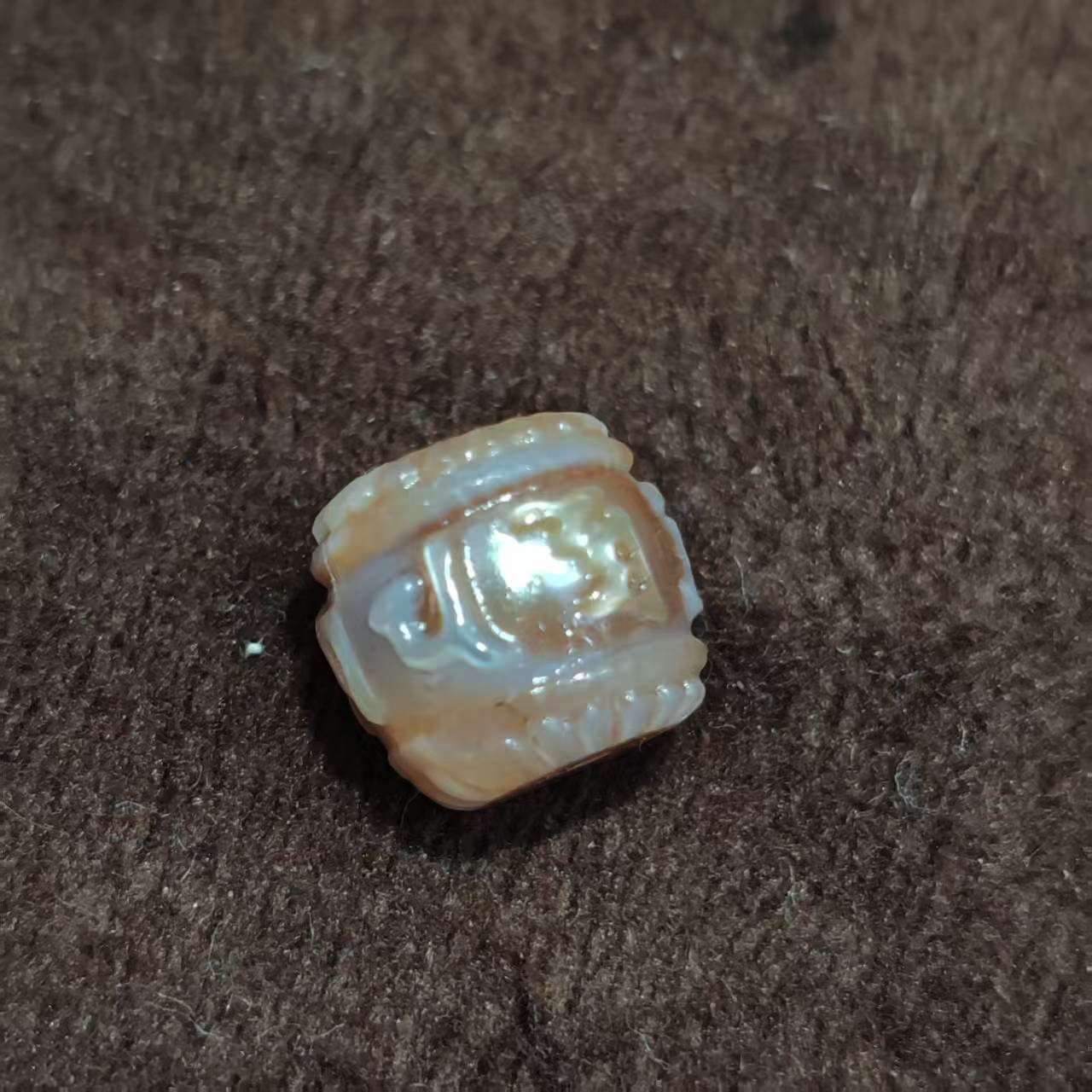 Freshwater Cultured Pearl Necklace 8-9Mm - 5개 천연 양식 진주 조각 육자진언(天珠)