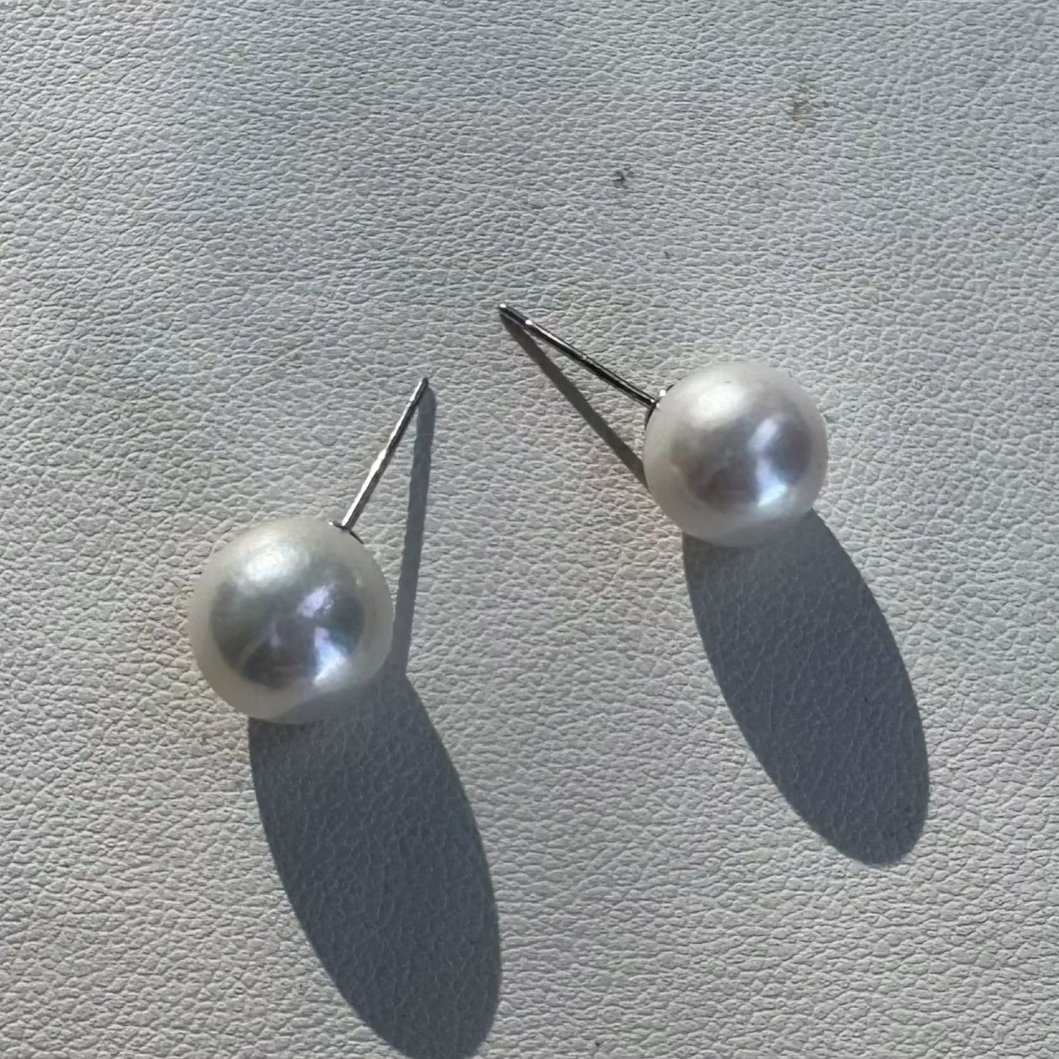 아름다운 주얼리, AAAA 등급의 9-10-11mm 천 - Akoya Pearl Stud Earrings Sterling Silver 리뷰 및 가격